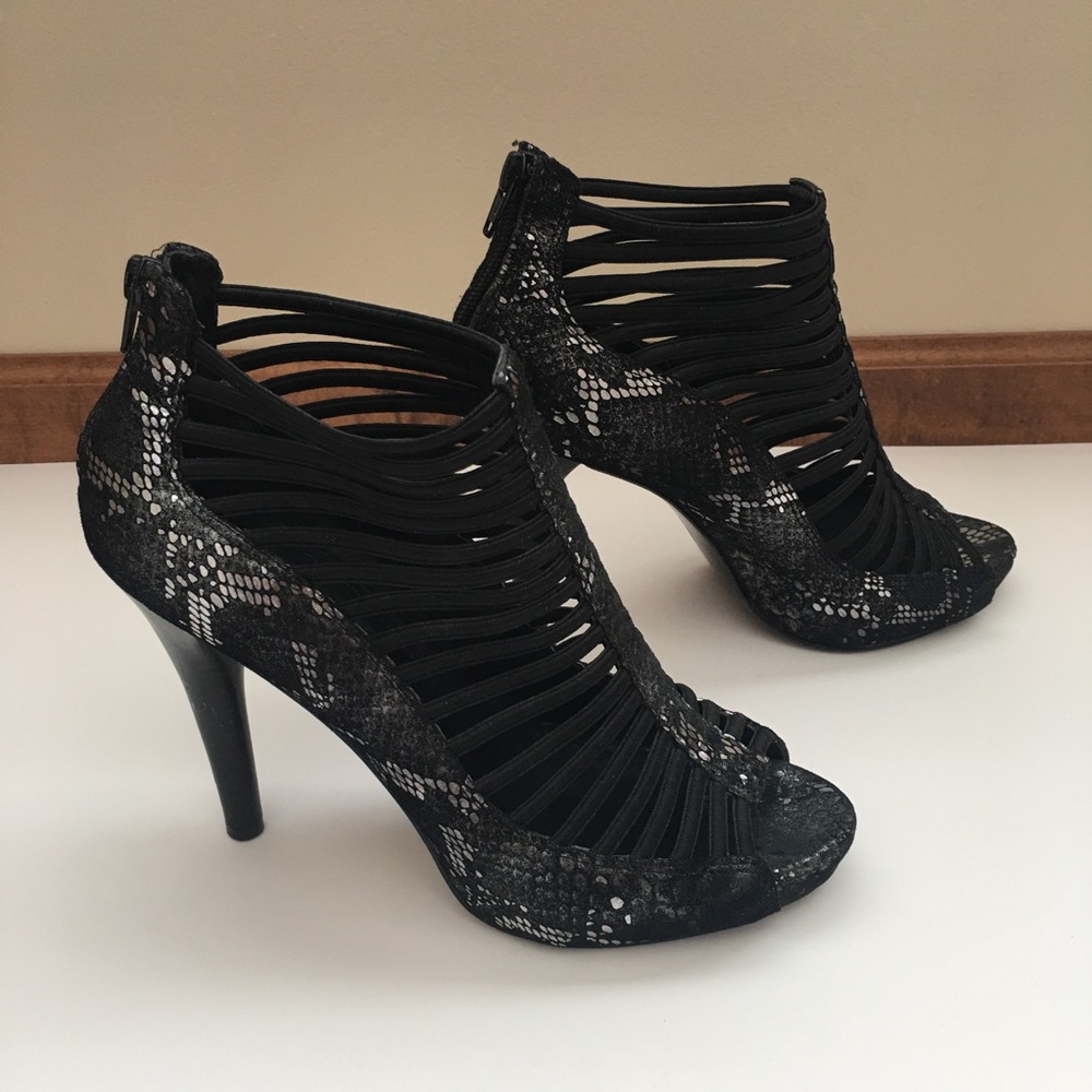 #37 BCBGeneration Heels (NEW) - Picture 2 of 5